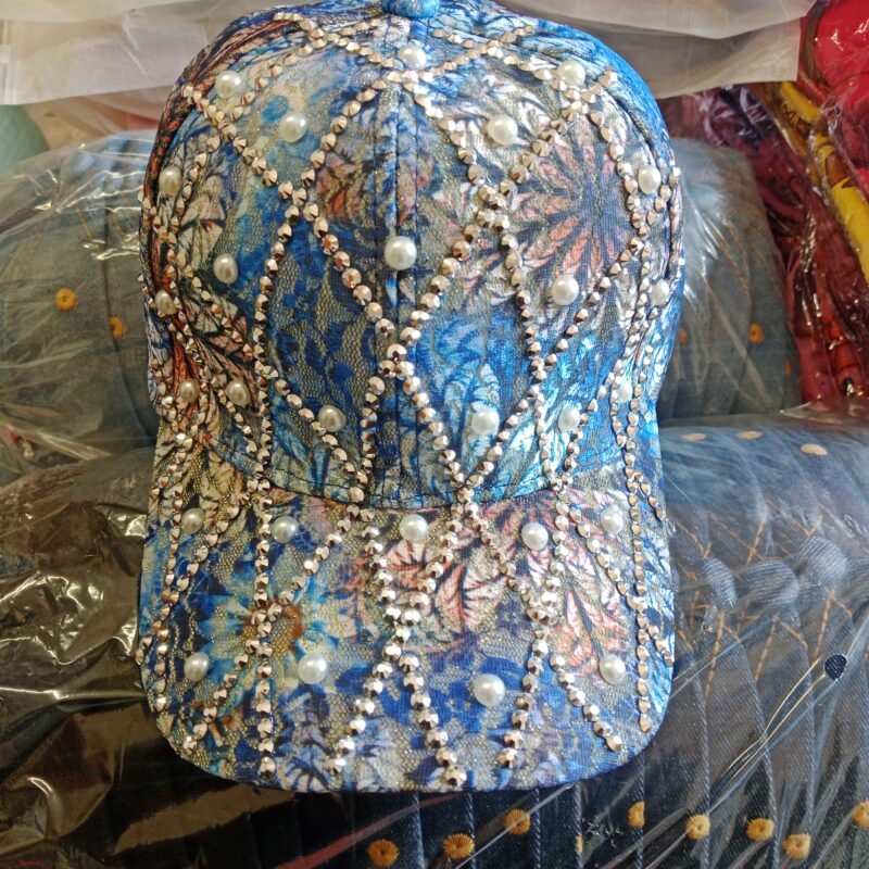 Fashionable baseball cap